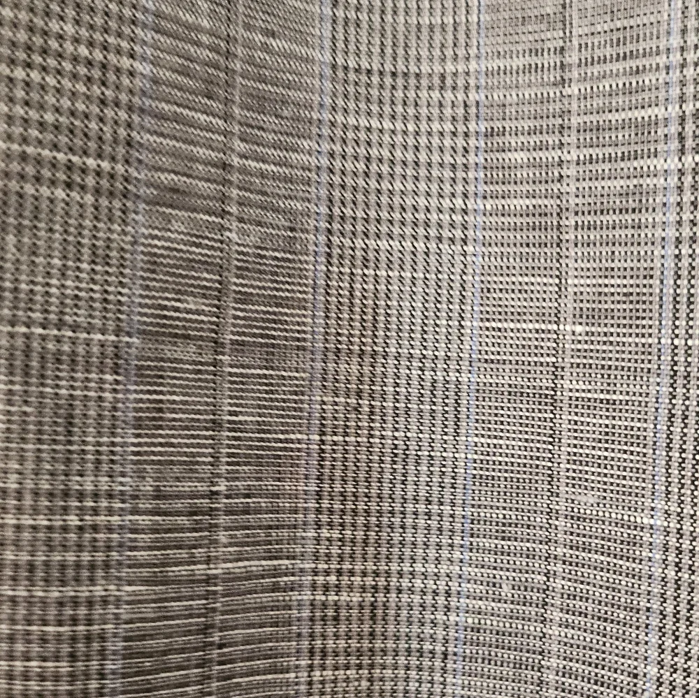 Banana Republic Men's Gray Pin Striped Pants W Hint Of Blues NWT 36/32